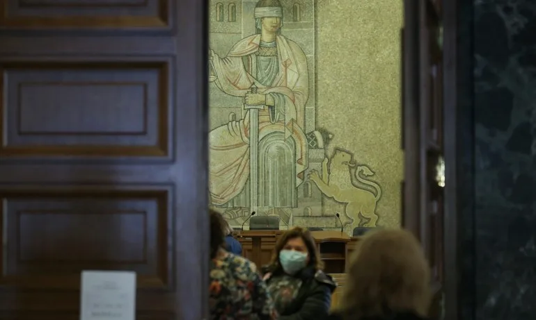 Делото за тежката катастрофа край Своге започва на 18 май - Tribune.bg