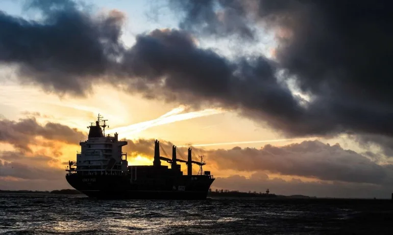 Либия: Ще задържаме всеки български кораб в наши води - Tribune.bg