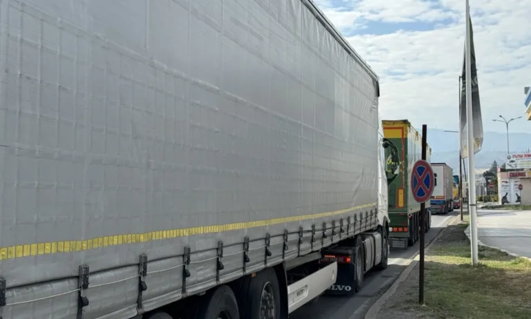 Турция въвежда нова транзитна система, няма да обработва товарни камиони в нощта на 17 ноември - Tribune.bg