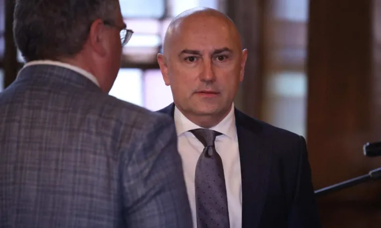 Любомир Каримански встъпи в длъжност като член на УС на БНБ - Tribune.bg