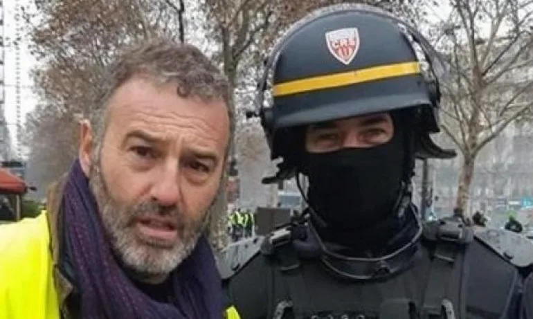 Лидер на жълтите жилетки настоява за отмяна на санкциите срещу Русия - Tribune.bg