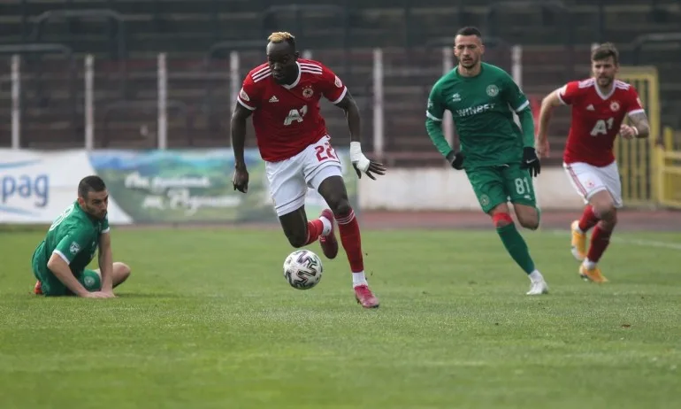 ЦСКА надви Ботев (Враца) на Армията - Tribune.bg