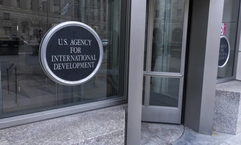 На фона на сътресенията: Държавният секретар на САЩ застава начело на Агенция за международно развитие - Tribune.bg