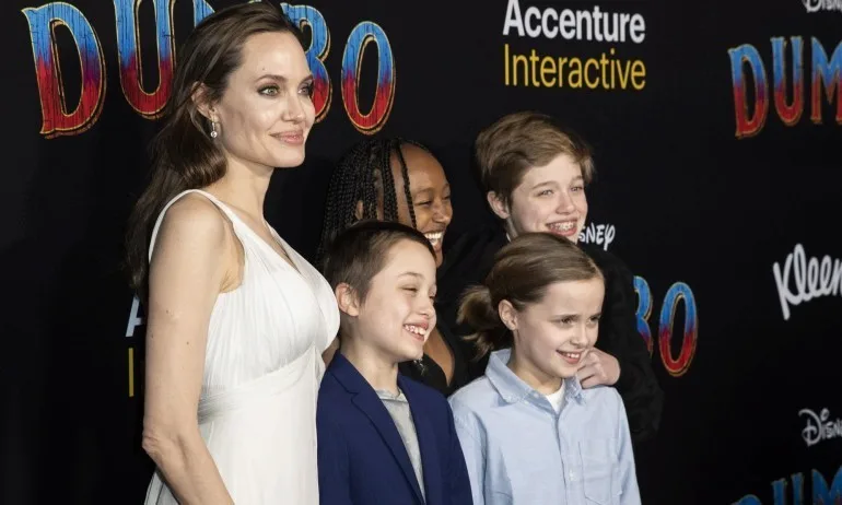 Анжелина Джоли за Вог: Липсват ми уменията да бъда типична майка вкъщи - Tribune.bg