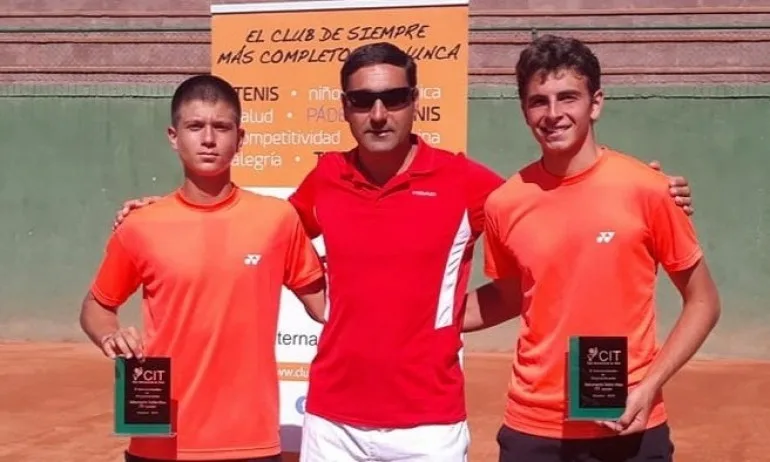 Иван Пенев и Денислав Проданов спечелиха второ място на турнир от ITF в Мадрид - Tribune.bg