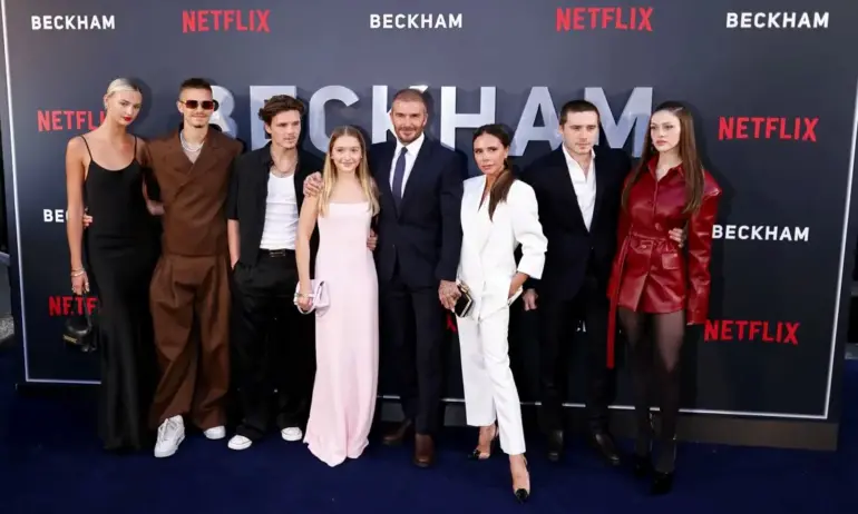 Виктория Бекъм с пищен купон за 50-ия си рожден ден (ВИДЕО/СНИМКИ) - Tribune.bg