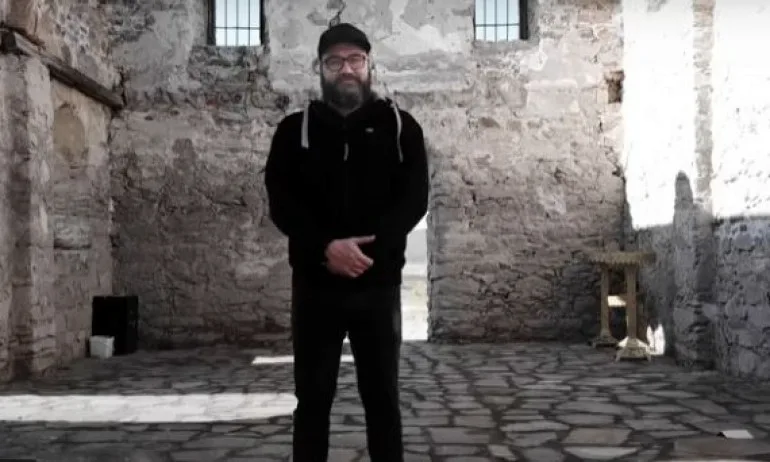 За вдъхновението Димо: 46 артисти в клипа към новата песен на P.I.F. - Tribune.bg