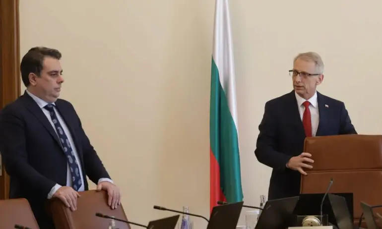 Последно: ТЕЦ-овете ще работят до 2038 г., социални пакети до 150 000 лв. на работник - Tribune.bg