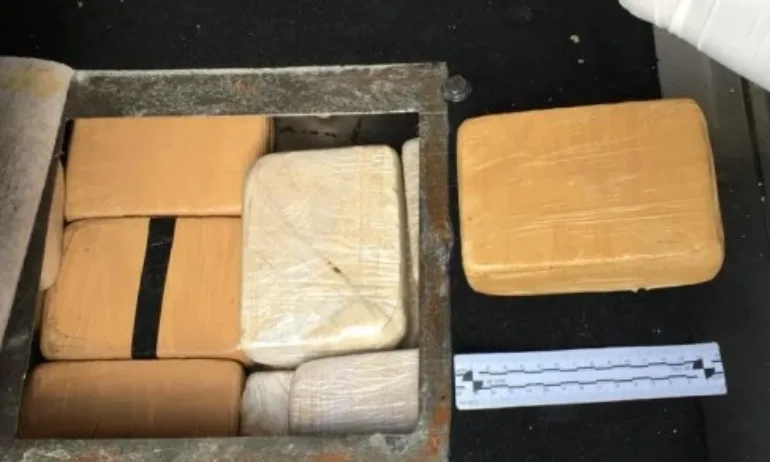 Испанската полиция конфискува 4,5 тона кокаин на борда на товарен