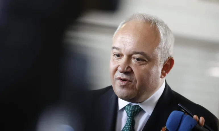 Демерджиев: Предоставихме на САЩ данни за немалко хора, ще дадем и за още - Tribune.bg