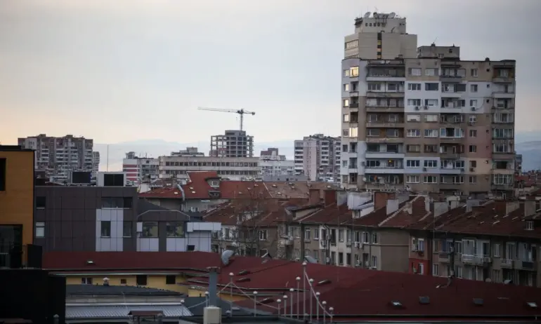 Икономист: Балонът се надува и ако това наливане на пари на имотния пазар продължи нещата няма да свършат добре - Tribune.bg