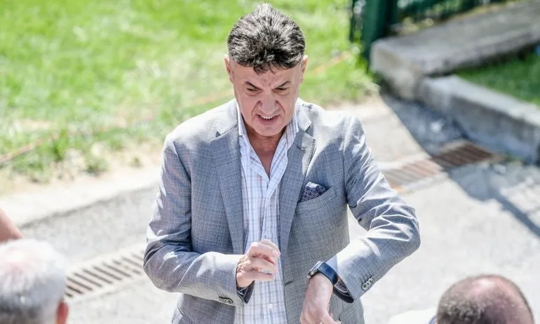 Борислав Михайлов: Няма да намразя ЦСКА заради издигането на Бербатов! - Tribune.bg