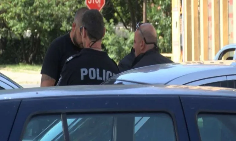 Акция на Вътрешна сигурност срещу полицаи в Казанлък - Tribune.bg