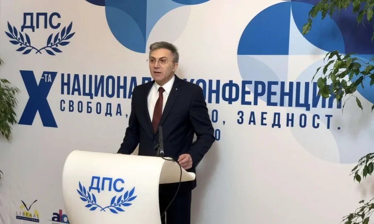 Предизвестено: ДПС преизбра Карадайъ за председател - Tribune.bg