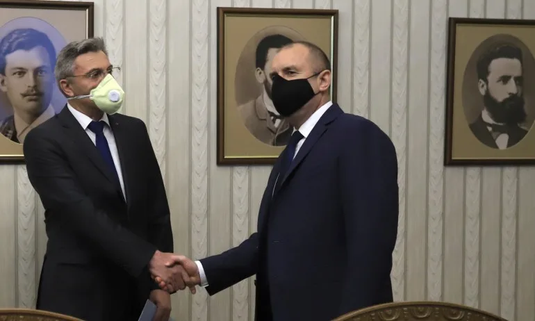 ДПС при Радев: Формулата не е коалиция, а обединение, да има правителство е от историческа важност - Tribune.bg