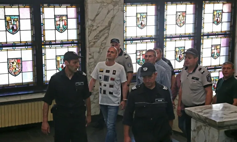 ВКС: Подсъдимите за смъртта на Чората няма да бъдат наказани заради изтекла давност - Tribune.bg