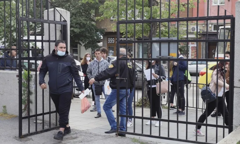 Разказ на Елин Пелин се падна на матурата по български език и литература - Tribune.bg