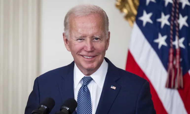 Байдън с рекорден подарък за Деня на независимостта на Украйна: Оръжия за 3 милиарда - Tribune.bg