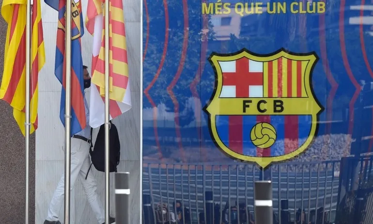 Фалит застрашава Барселона - Tribune.bg