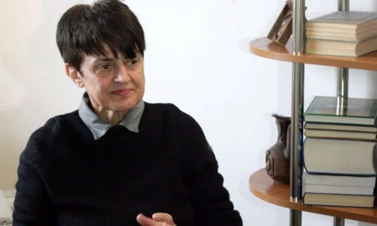 Антонина Желязкова: Радев постъпи много грозно, неетично, нахално и противоконституционно - Tribune.bg