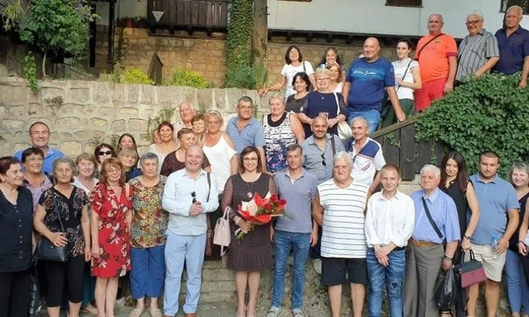 Нинова: Решени сме да сложим край на безогледната сеч на горите - Tribune.bg