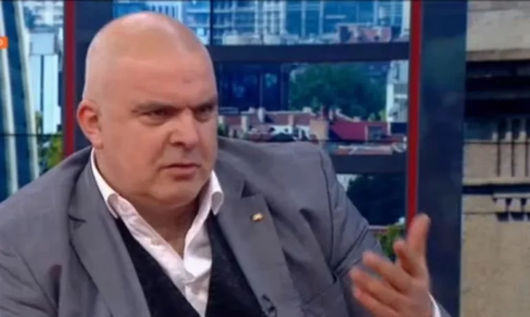 Маноил Манев: Минаваме през кризи, но ги решаваме - Tribune.bg