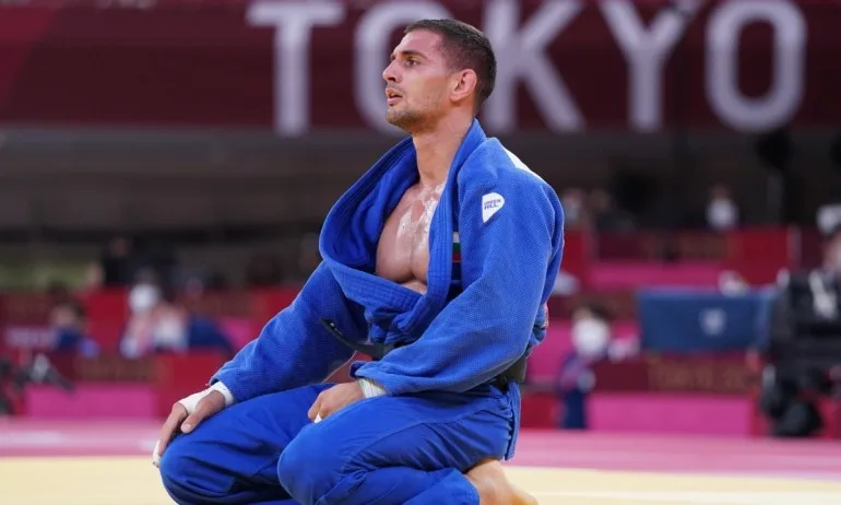 Съдии спряха Ивайло Иванов на 1/8-финалите в Токио - Tribune.bg