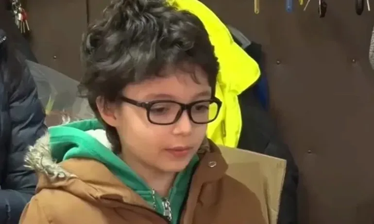 Добрият пример: Дете от Кърджали дари спестяванията си в помощ на пострадалите в Турция и Сирия - Tribune.bg