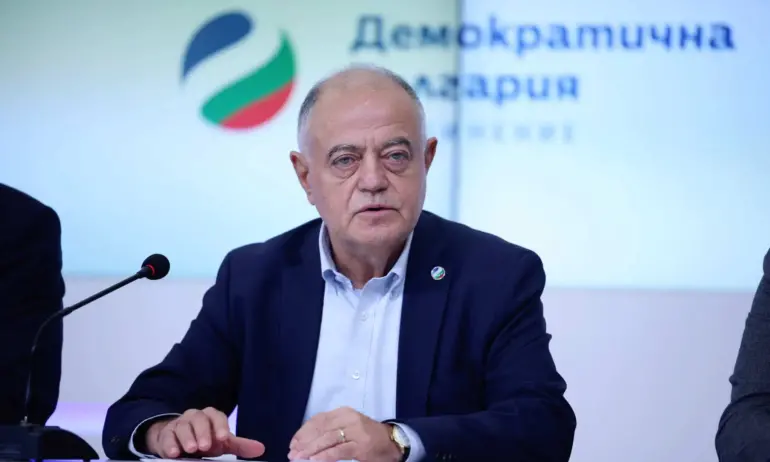 Атанас Атанасов за казуса с машините: Направиха лоша услуга на себе си - Tribune.bg