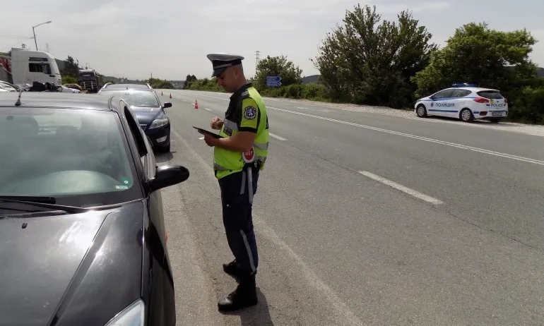 През уикендите Пътна полиция засилва контрола по най-натоварените пътни участъци - Tribune.bg