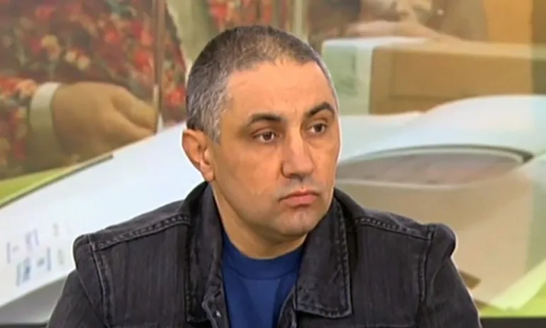 Асен Генов: Недопустимо е, че не се разглежда Апартаментгейт при Мая Манолова - Tribune.bg