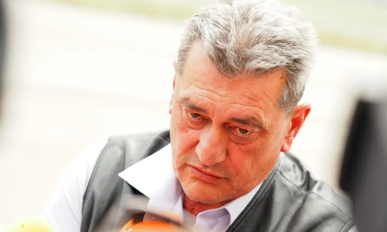 Николай Николов: Трябва да изградим авиационно звено към пожарната - Tribune.bg