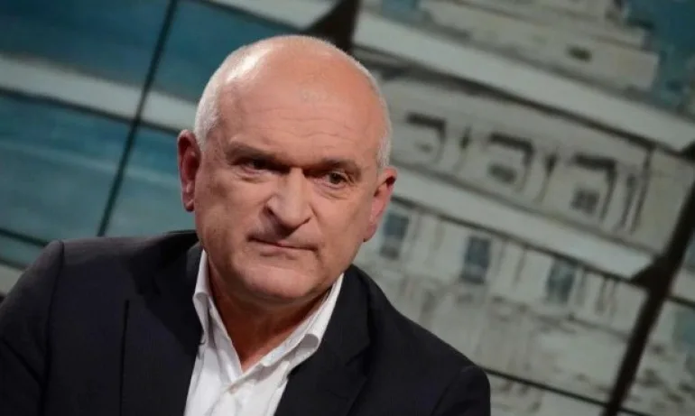 Главчев: Държавнически е неподходящо да се подаде оставка, защо вижте кои идват - Tribune.bg