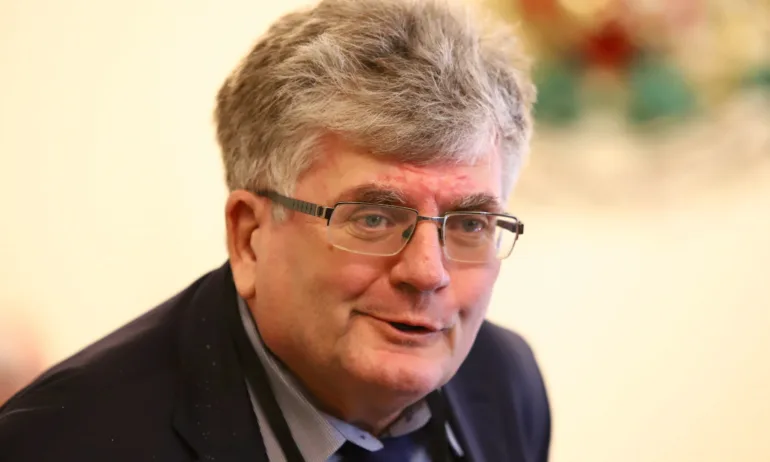 Еленко Божков: Трябва предоговаряне за въглищните централи, този проблем е забатачен от ПП - Tribune.bg