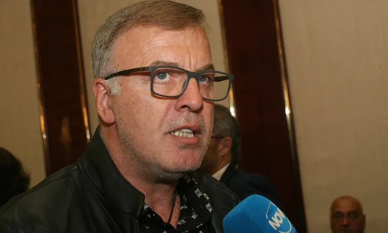 Наско Сираков: Не са ми обещали акциите, но съм готов да ги взема - Tribune.bg