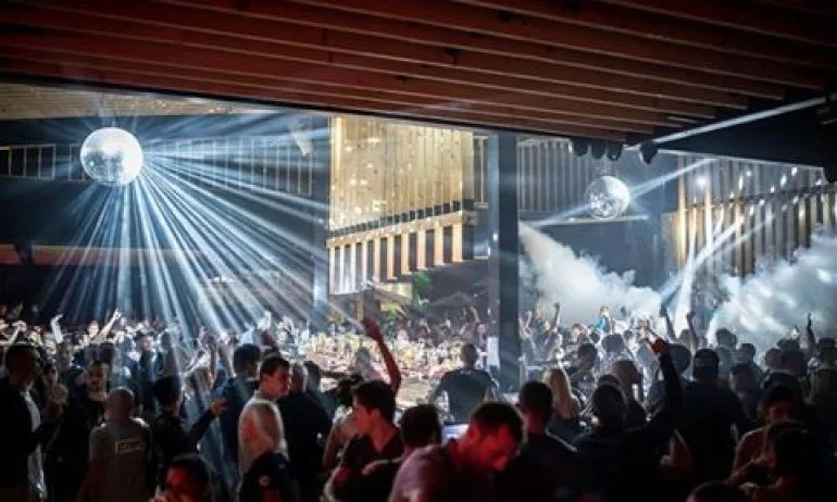 АКЦИЯ ШУМ: Валери Симеонов затвори 2 заведения на морето - Tribune.bg