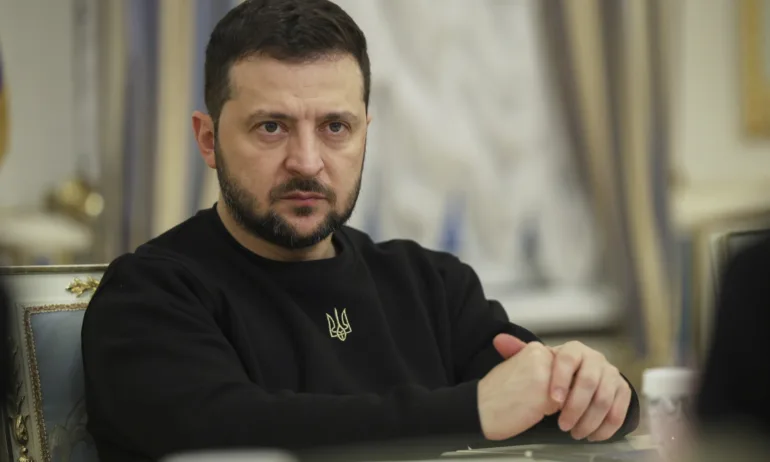 Зеленски наложи санкции на 119 руски знаменитости, сред тях Филип Киркоров и Никита Михалков - Tribune.bg