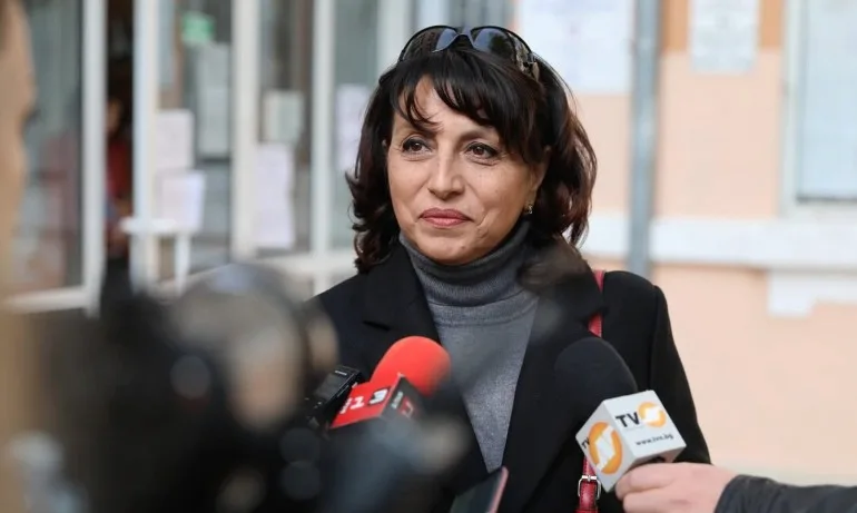 Диана Иванова: Гласувах за демократичното бъдеще на Русе! - Tribune.bg