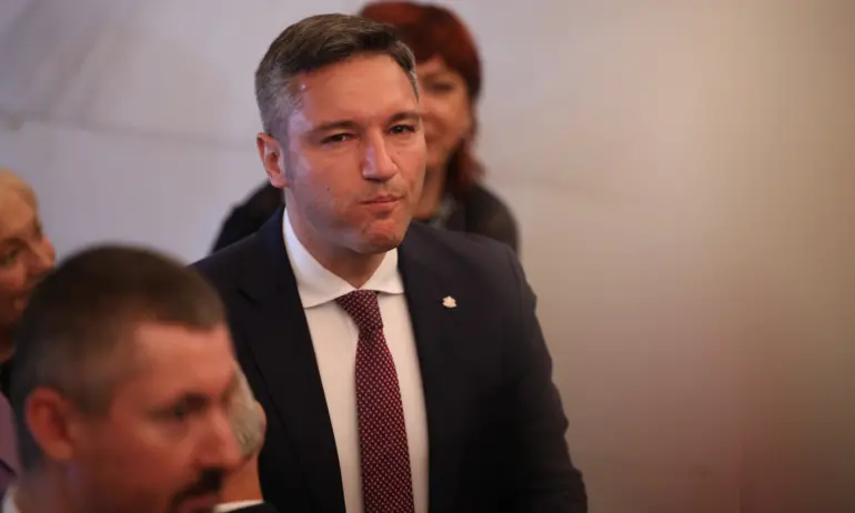 Кристиан Вигенин: Вредно е премиерът да съчетава и поста външен министър - Tribune.bg