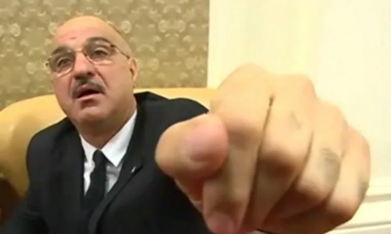 Депутат към репортерка: С какво бельо си? (ВИДЕО) - Tribune.bg