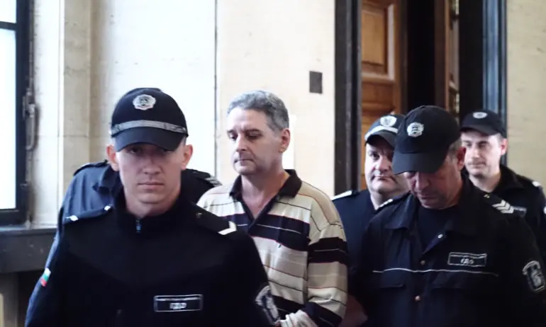 Нови разкрития за тежката междусъседска вражда, довела до убийството на психолога Иван Владимиров-Нав - Tribune.bg