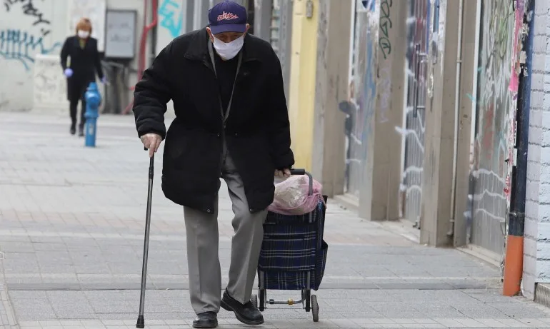 В София възстановиха доставката на стоки от първа необходимост на самотни, болни и възрастни хора - Tribune.bg