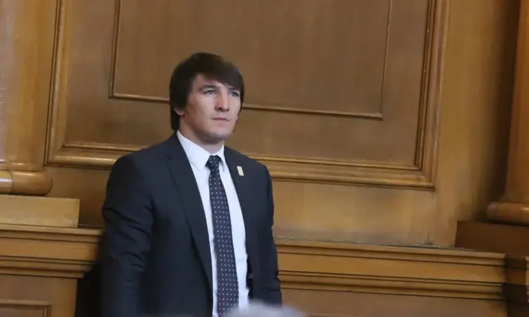 Депутатът от ГЕРБ Даниел Александров ще се откаже от имунитета си - Tribune.bg