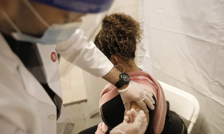 САЩ привличат американците да се ваксинират с 1 милиона долара, бира и безплатни билети за спортни събития - Tribune.bg