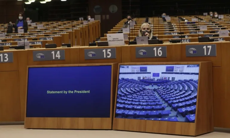 ЕП одобри пакет от 47,5 млрд. евро за смекчаване на последици от COVID кризата - Tribune.bg