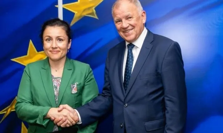 Еврокомисарят по здравеопазване и безопасност на храните Витянис Андриукайтис пристига в България - Tribune.bg