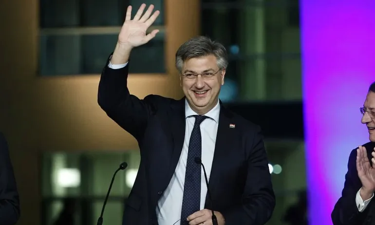 Неуспешен вот на недоверие към Андрей Пленкович - Tribune.bg