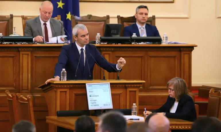Костадинов се зарече, че ще разкаже в ЕС истината за
