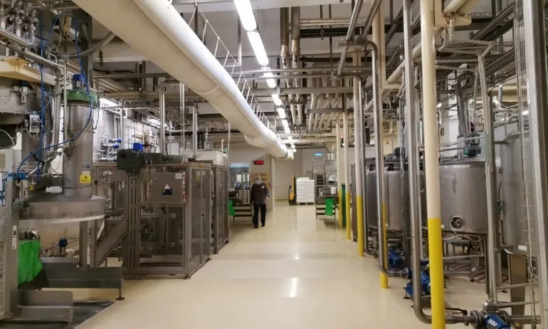 Германската икономика в шок: 250 милиарда евро загуби и над 16 000 фалирали фирми - Tribune.bg