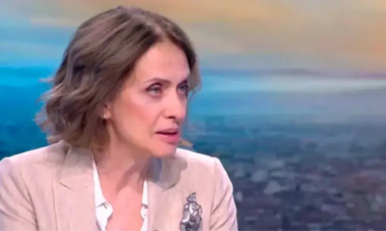 Надежда Нейнски: Спорът за Външно министерство вреди на имиджа на България - Tribune.bg